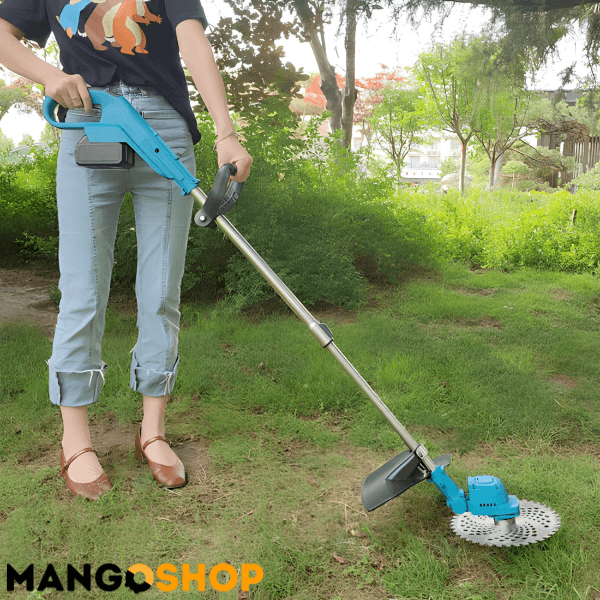 Aku trimer za travu sa 2 baterije