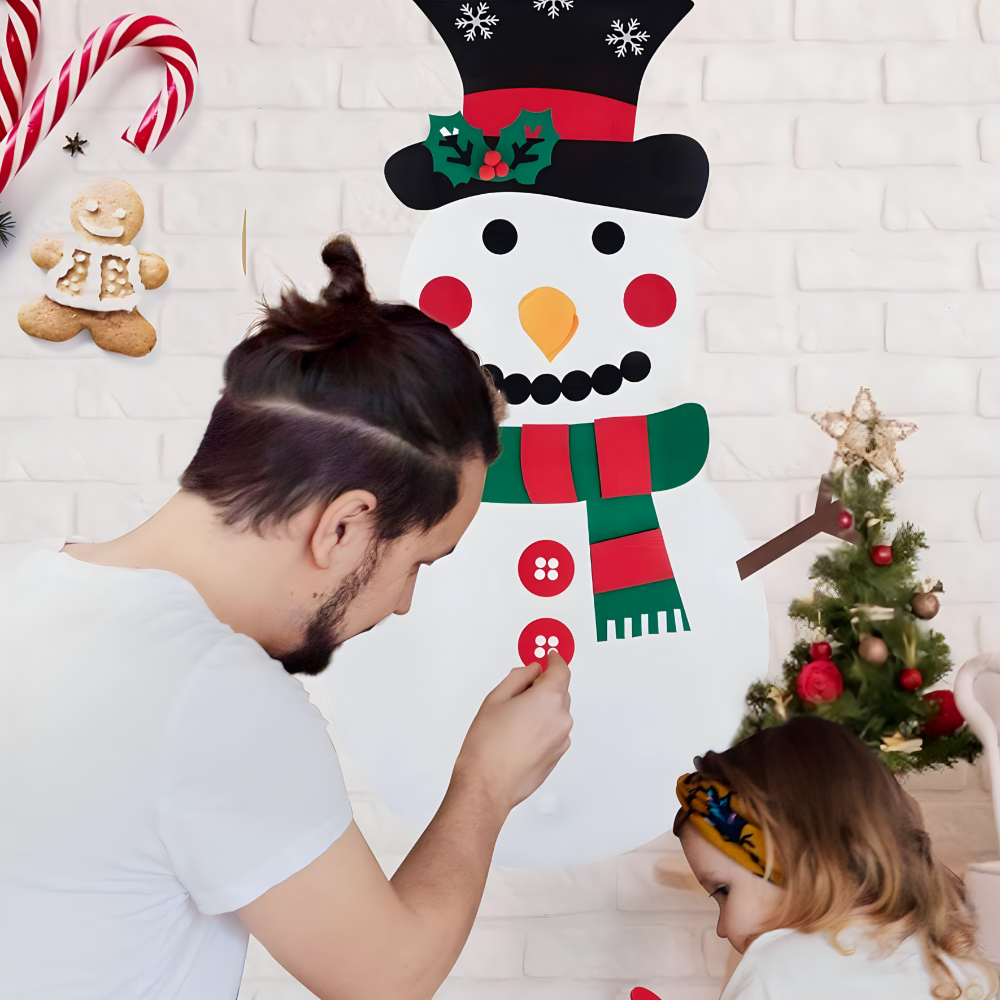 Sneško Belić sa čičak ukrasima - Novogodišnja dekoracija za zid